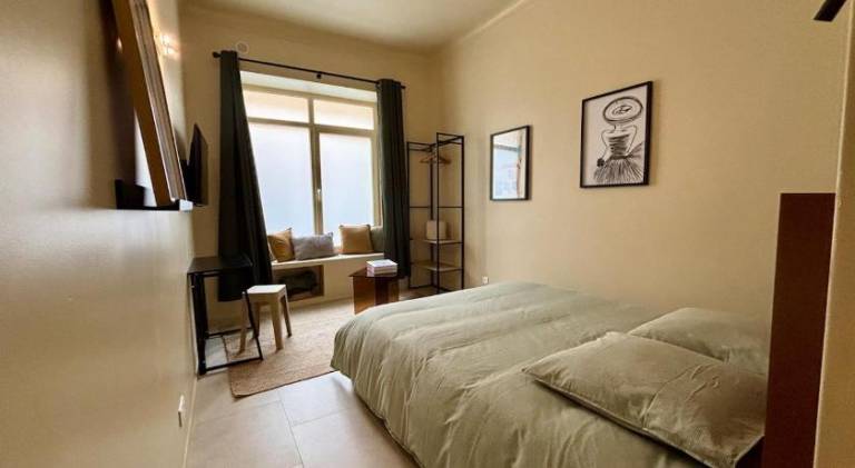 Apartment | Close to Castle Hill — photo 4