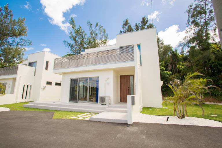 House  Okinawa
