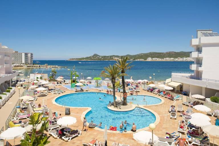 Aparthotel  Sant Josep de sa Talaia