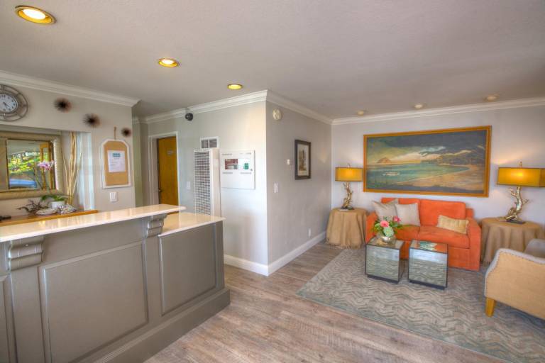 456 Embarcadero Inn & Suites — photo 5