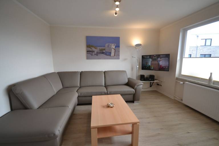 Moderne Ferienwohnung für 3 Personen mit Meerblick in Strand- und Yachthafennähe — photo 2