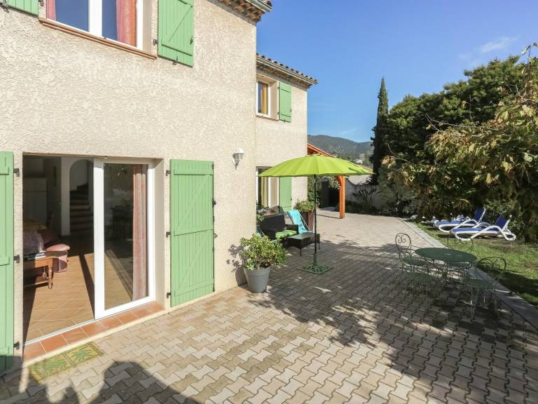 Holiday Home in Bormes-les-Mimosas near Sea — photo 5