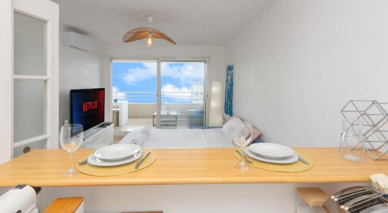 Apartment | Beach nearby | Pets allowed — photo 2