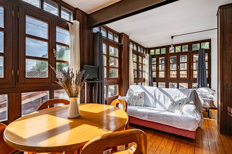 Apartment with fast internet, terrace & yard | Mountain view | Good for workation | Dogs allowed — photo 5