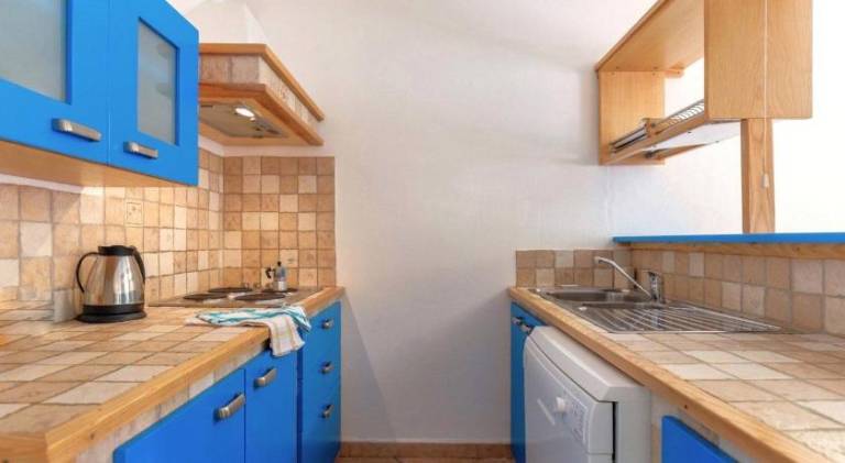 House with 2 rooms for 5 persons — photo 4