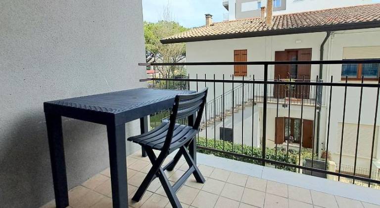 Rental apartment with 2 rooms for 4 persons — photo 2