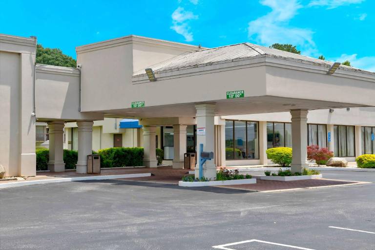 Motel 6 Conyers, GA in Conyers, GA
