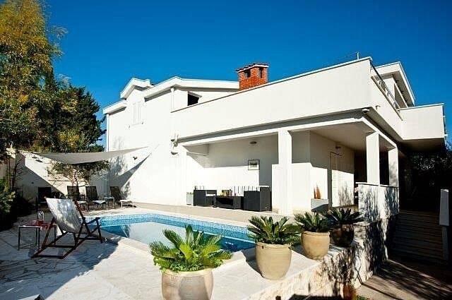 Villa  Trogir