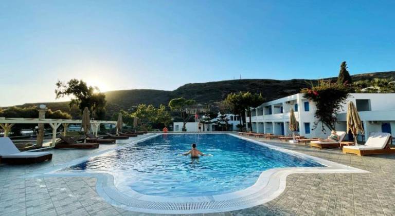 Lagada Beach Hotel — photo 3