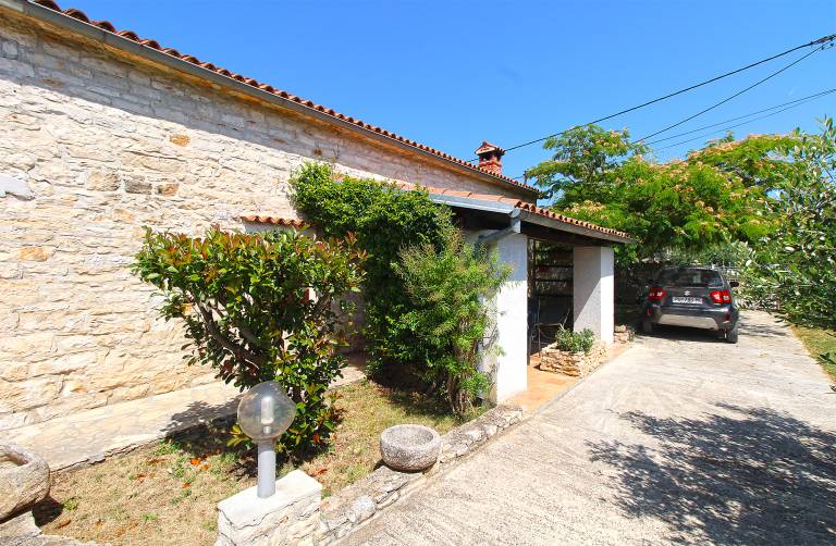 Children-friendly vacation home with patio & barbeque | Dogs allowed — photo 2