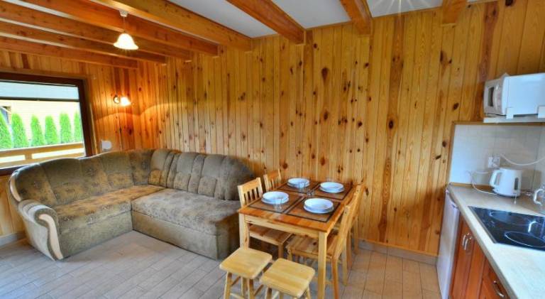 Lovely lodge with grill & terrace | Pets allowed — photo 4