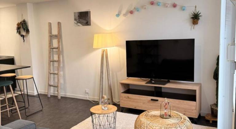 Fully equipped apartment | Close to the beach | Dogs allowed in Granville