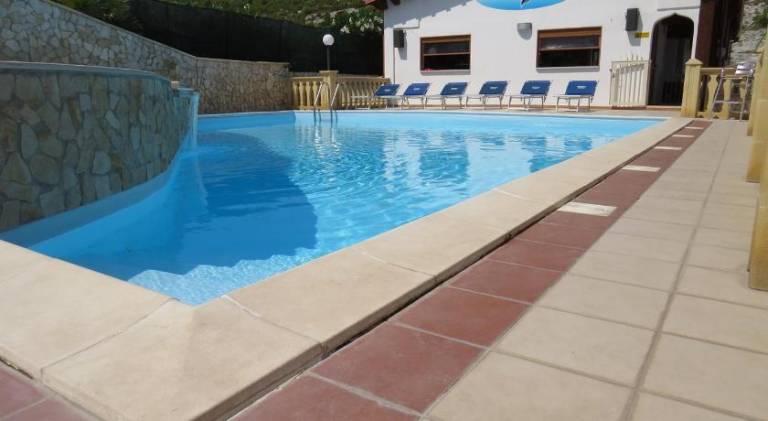 Nice serviced apartment with yard, terrace & pool | Beach nearby | Pets are welcome — photo 3