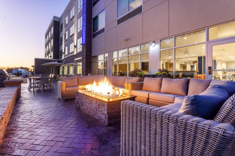 Holiday Inn Express And Suites Benson By IHG — photo 2