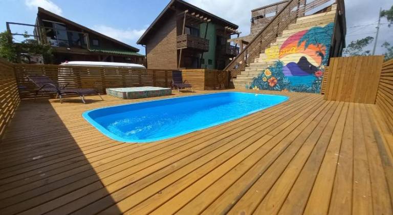 Lodge with yard, patio & barbecue | Suitable for remote work — photo 4