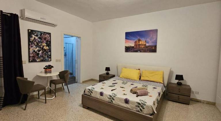 Apartment with 3 rooms for 6 persons in St. Julian's