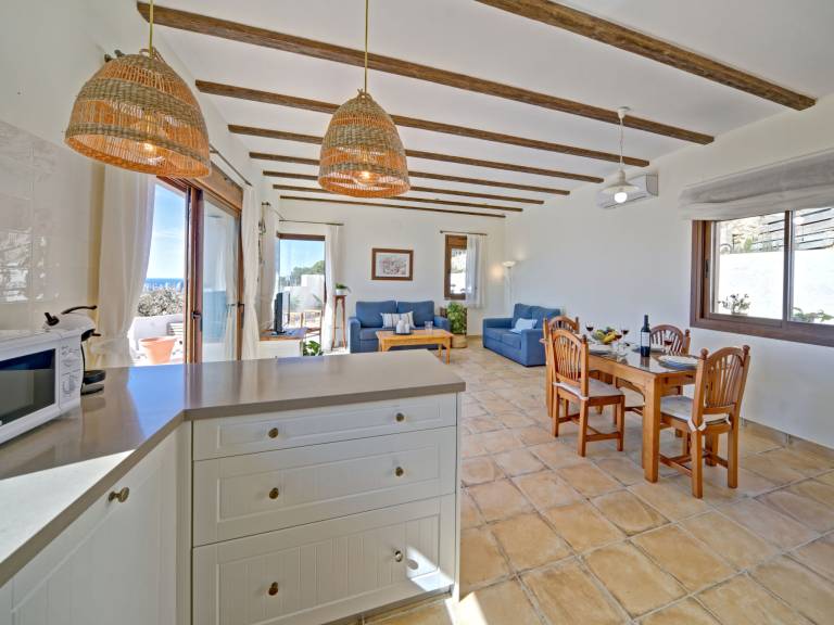 Children-friendly house with private pool, yard & patio | Sea view | Pet-friendly — photo 4
