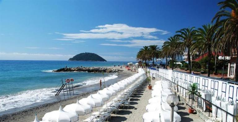 King Beach House Albenga — photo 3
