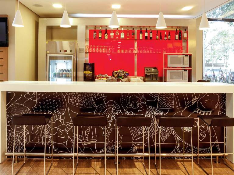 Ibis BH Afonso Pena Savassi — photo 4