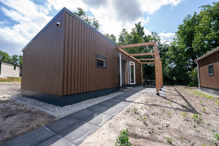 Chalet with yard & terrace in Gasselternijveen