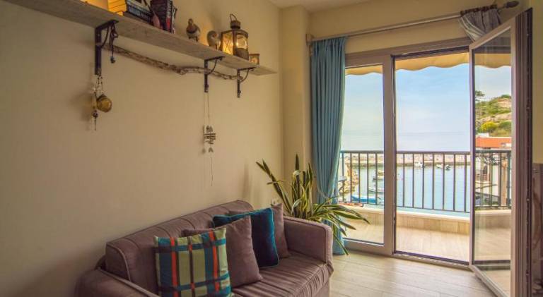 Serviced apartment with terrace — photo 4