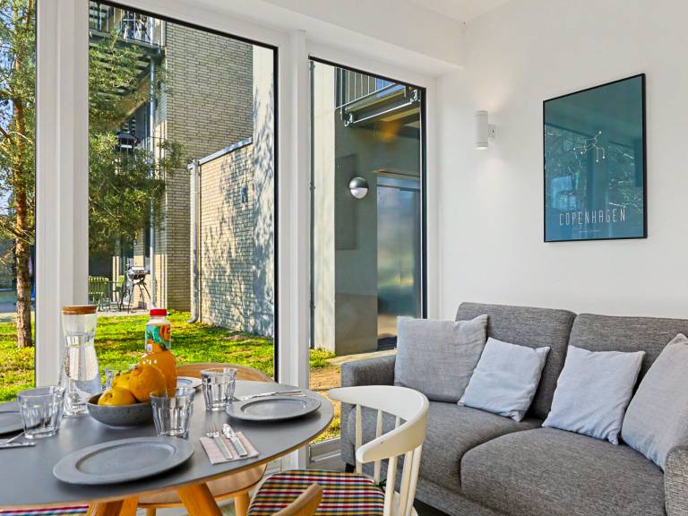 Apartment with pool, barbeque & jacuzzi — photo 2