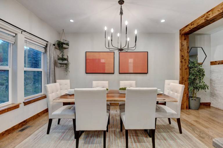 Family-friendly house with BBQ, terrace & hot tub | Mountain view | Pet-friendly — photo 2