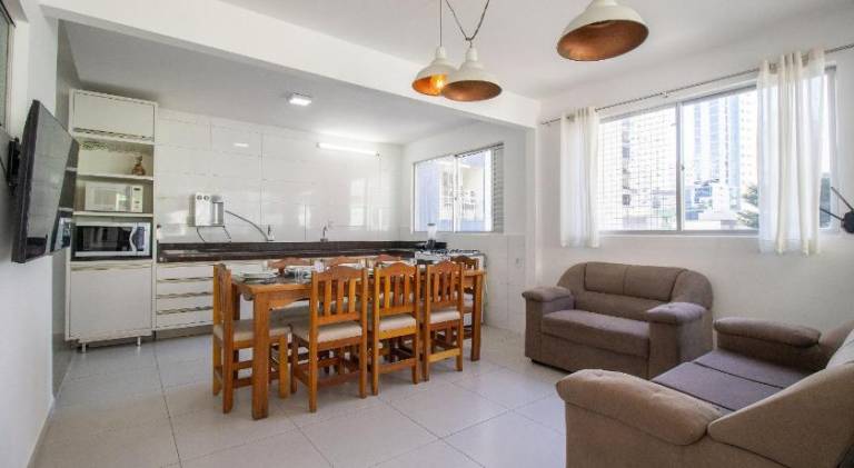 Holiday apartment with 3 rooms for 8 persons in Balneário Camboriú