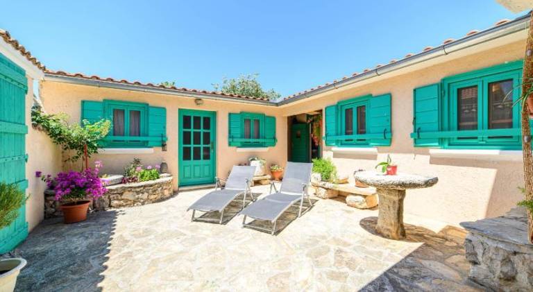 Rental apartment with 2 rooms for 4 persons in Vodice