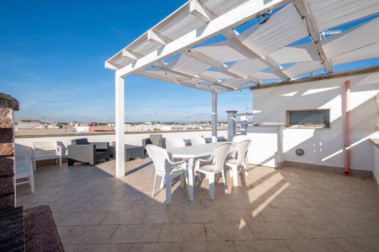 House with barbeque, fast internet & patio | Sea view | Close to the beach | Pet-friendly in Porto Cesareo