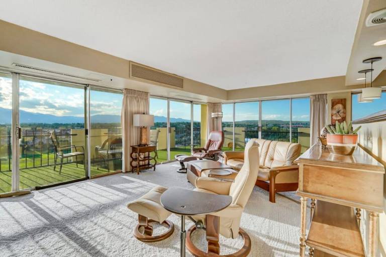 Apartment Southeast Colorado Springs