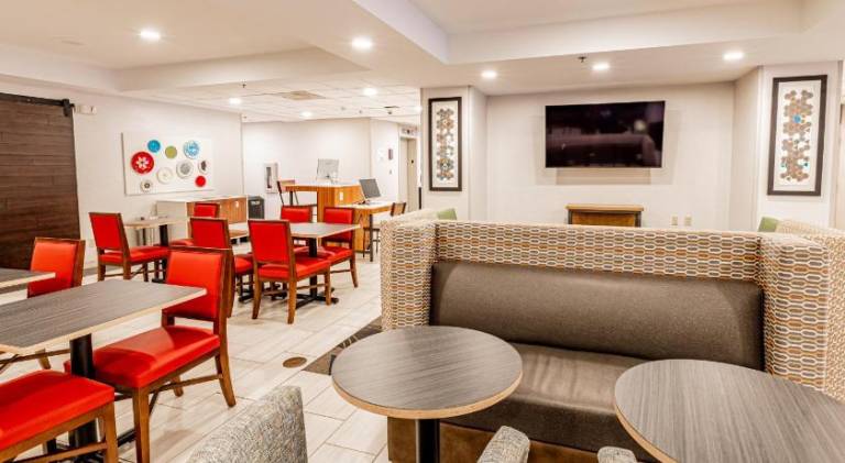 Holiday Inn Express Indianapolis South By IHG — photo 4