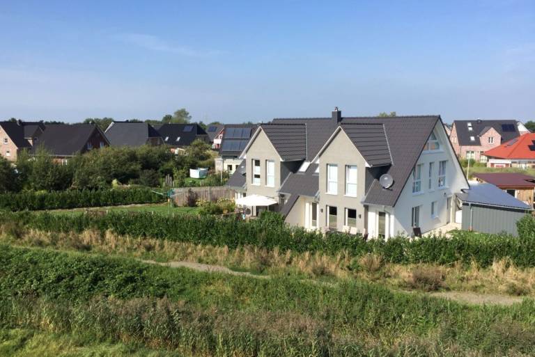 Großzügiges Ferienhaus in Sankt Peter-Dorf mit Terrasse und Garten — photo 3