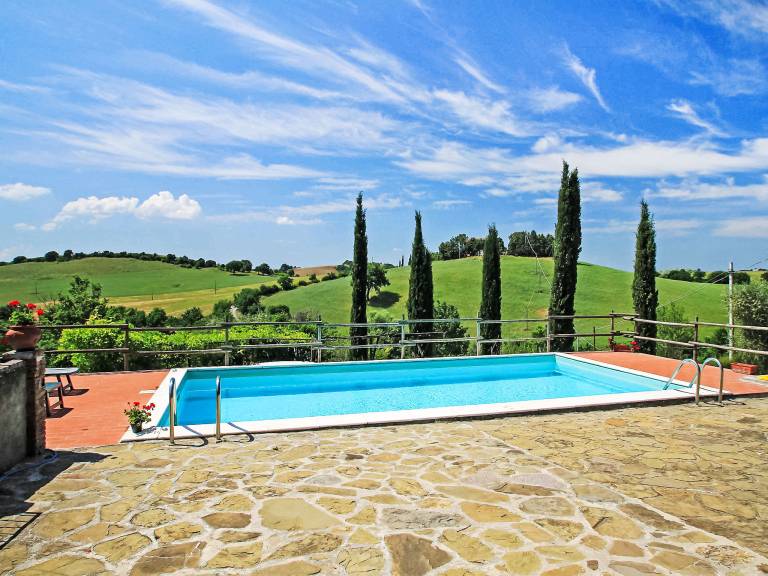 House with patio, BBQ & pool | Nature view — photo 3