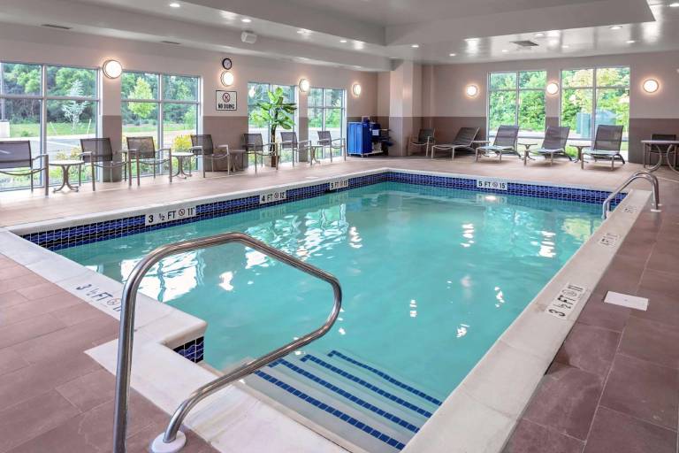Hampton Inn Cranbury — photo 2