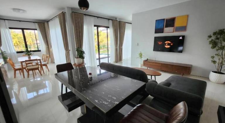 Villa with pool — photo 2