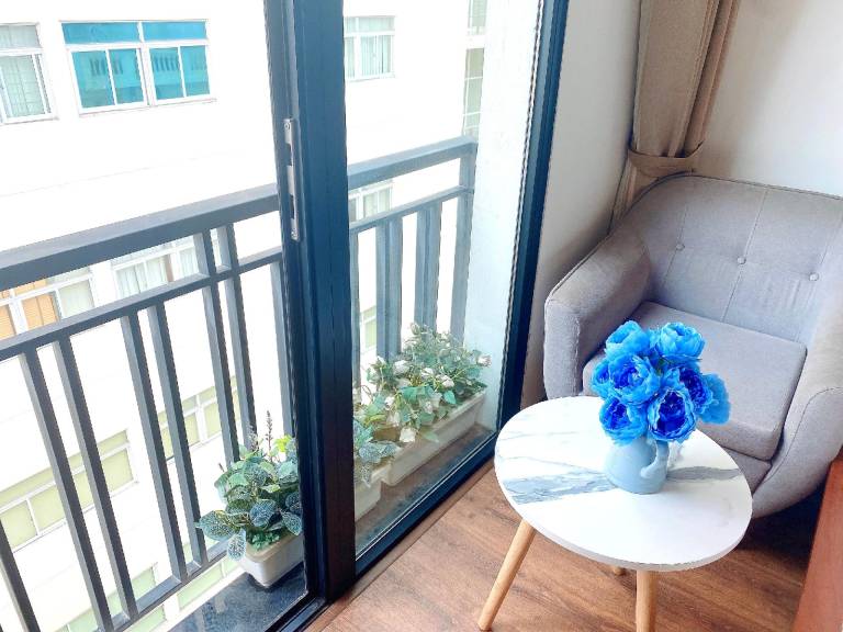 Beautiful apartment | Near Đồng Xuân Market | Good for workation | Pets are welcome — photo 3