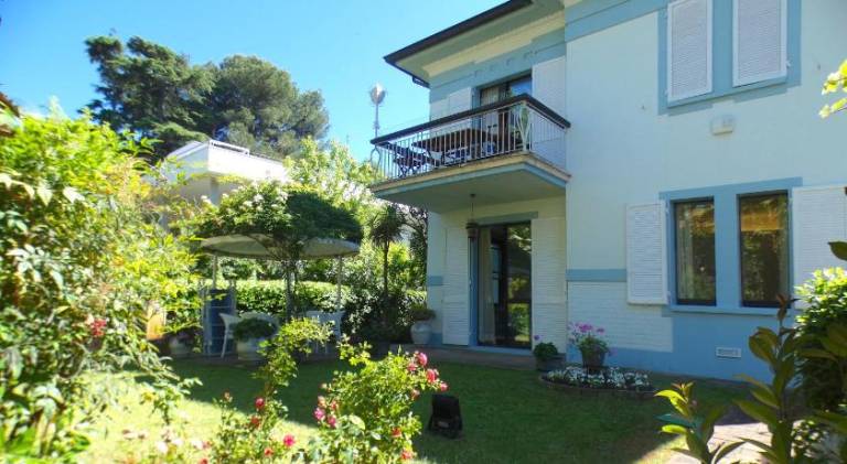 Rental apartment with 3 rooms for 7 persons — photo 3