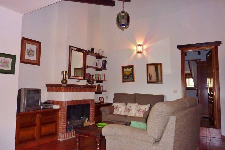 Cottage with terrace, garden & private pool | Mountain view — photo 2