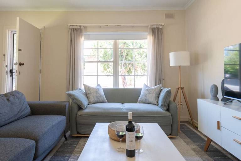 Apartment  West Beach