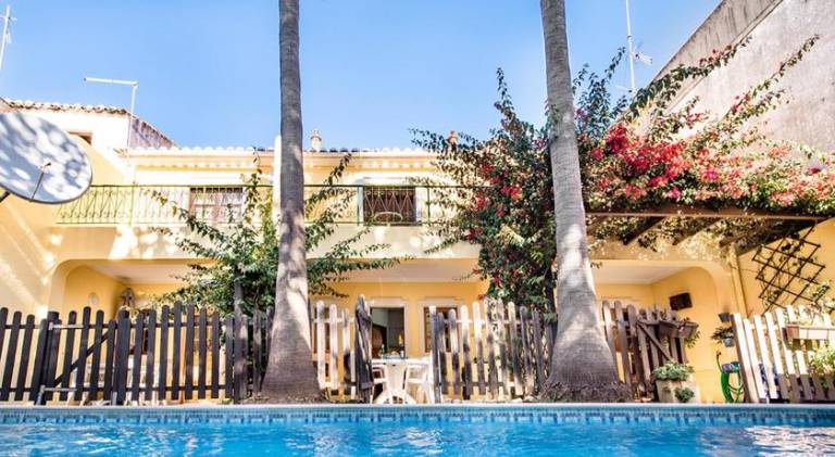 Holiday apartment with garden, pool & terrace | Pets allowed in Tavira