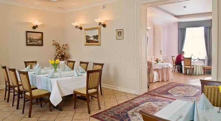 Hotel Dworek — photo 3