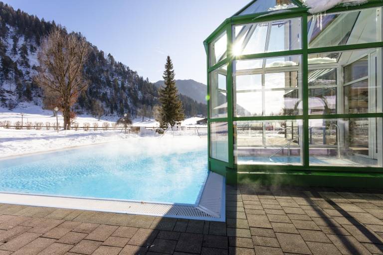 Children-friendly house with sauna, jacuzzi & patio | Dogs allowed — photo 3