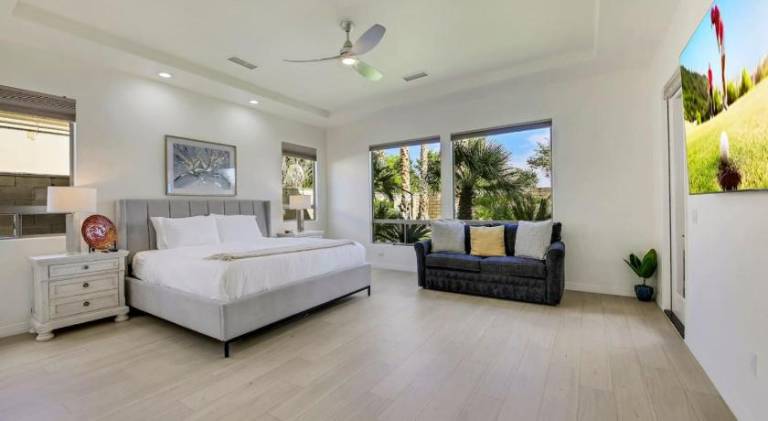Beautiful house with jacuzzi & pool | Pets allowed — photo 2