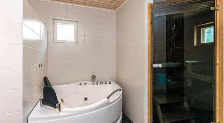 House for 8 persons — photo 2