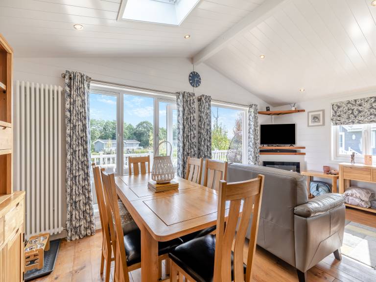 Cottage with garden | River view — photo 5