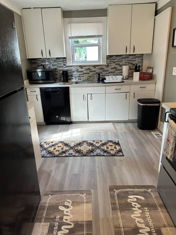 Apartment  Sylvan Lake