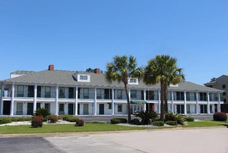 Motel  Douglas