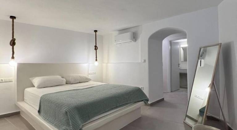Holiday apartment with 1 room for 4 persons in Naxos