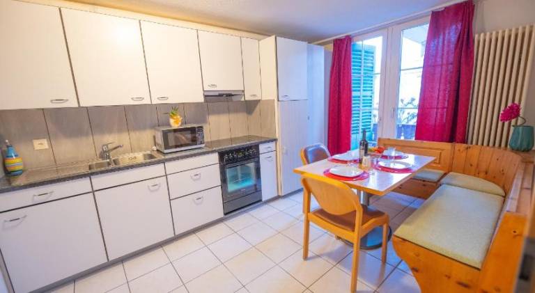 Holiday apartment with 2 rooms for 5 persons — photo 3